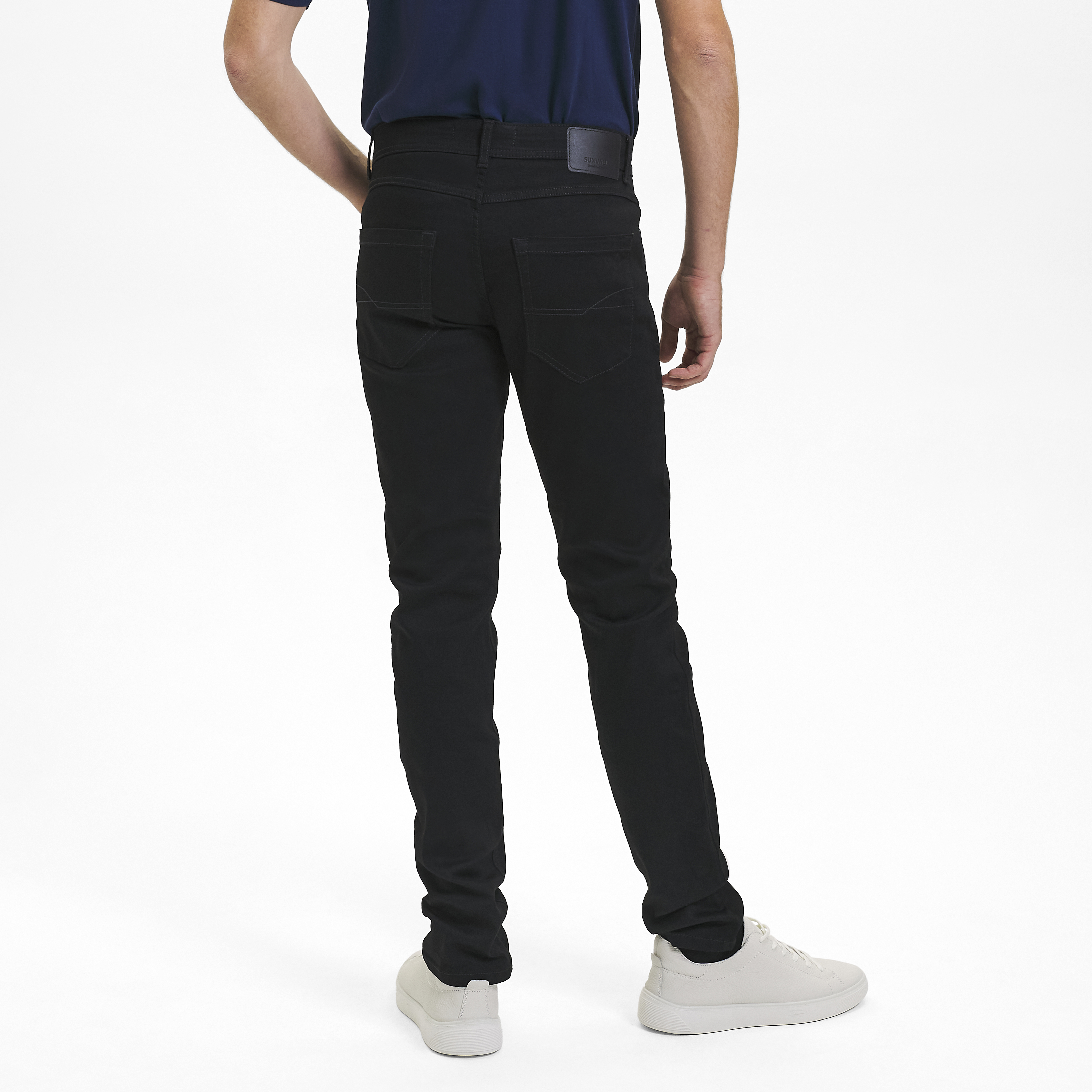 Jeans - Taillierte Passform