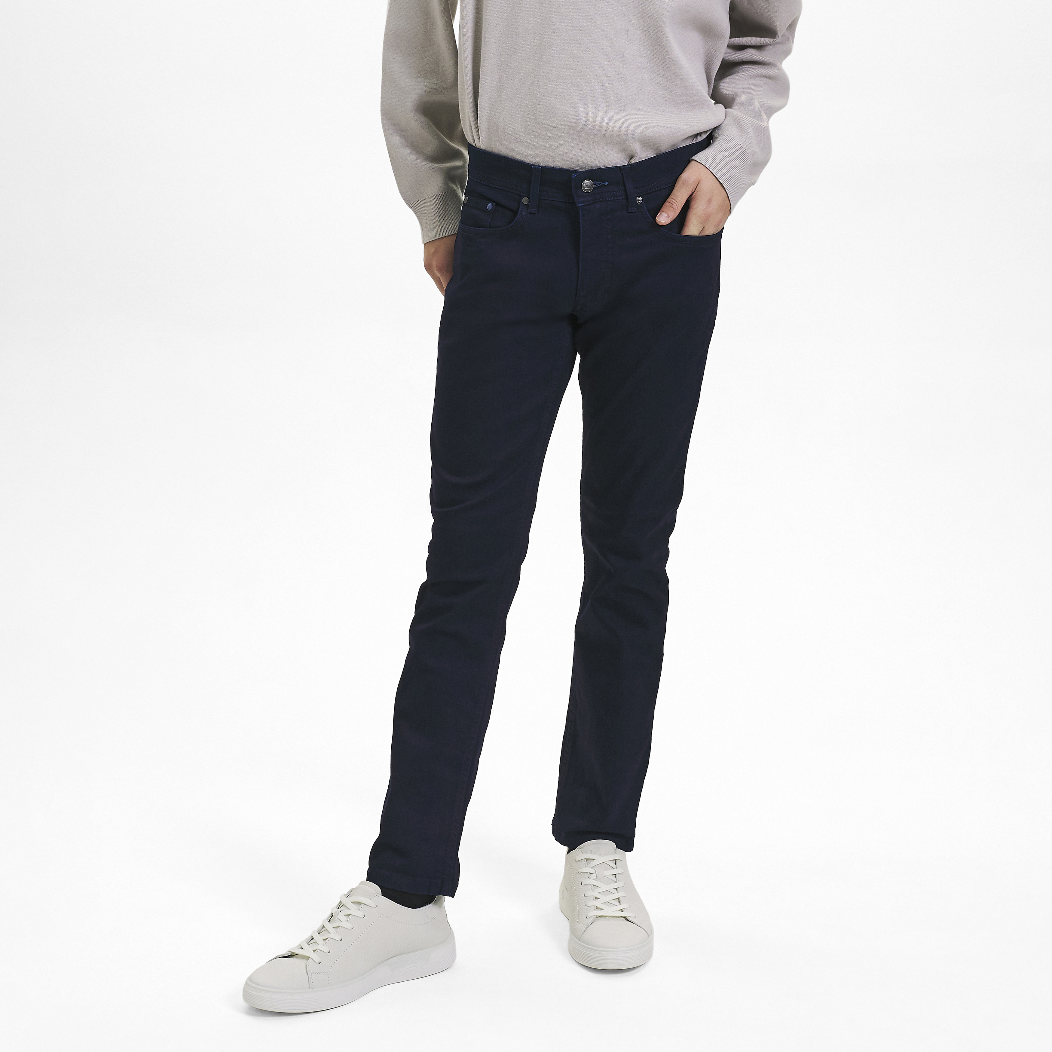 Jeans - Taillierte Passform